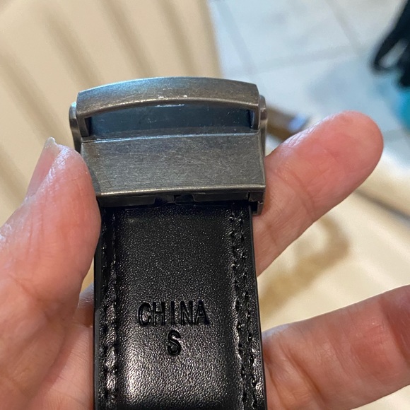 5/$30Boy’s belt size small 28” . Pick any five items mark 5/$30 - Picture 3 of 7